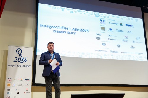 Andrei Pitis - host Demo Day